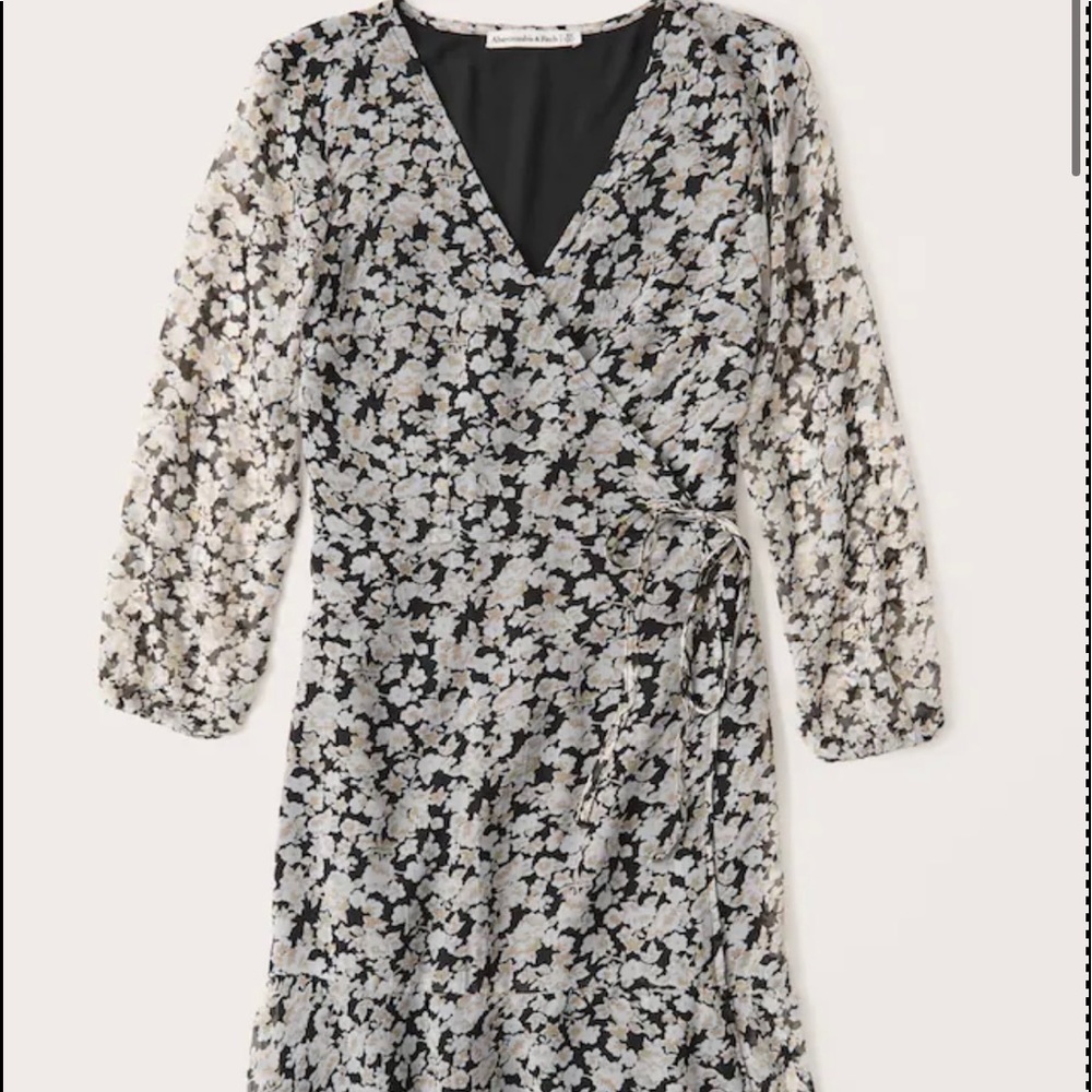 Abercrombie and Fitch chiffon wrap mini dress